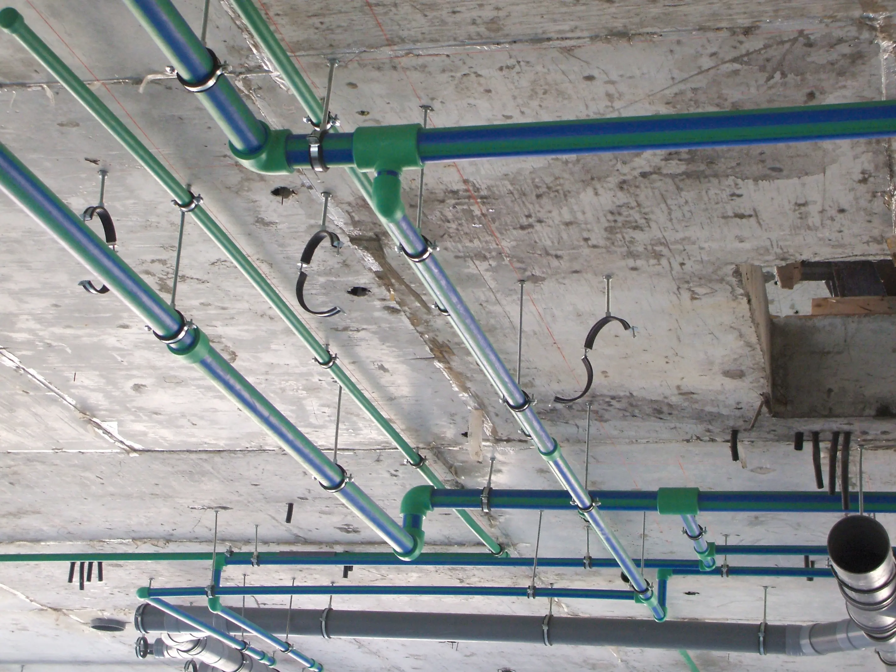 aquatherm Blue Pipe - Ukázka řešení - 13