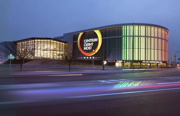 Obchodní centrum Černý Most